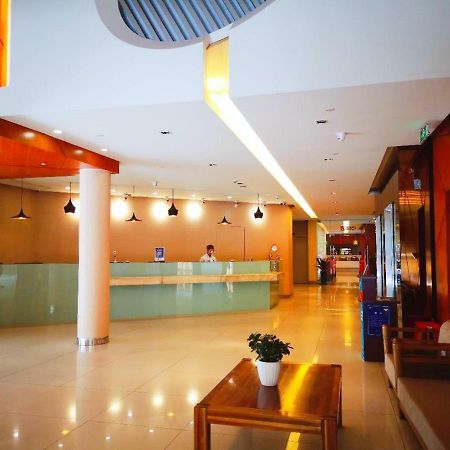 Jinjiang Inn - Guangzhou Liwan Rainbow Bridge Экстерьер фото